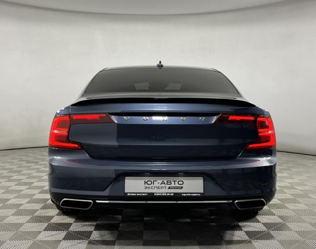 Volvo S90  Inscription