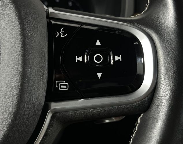 Volvo S90  Inscription