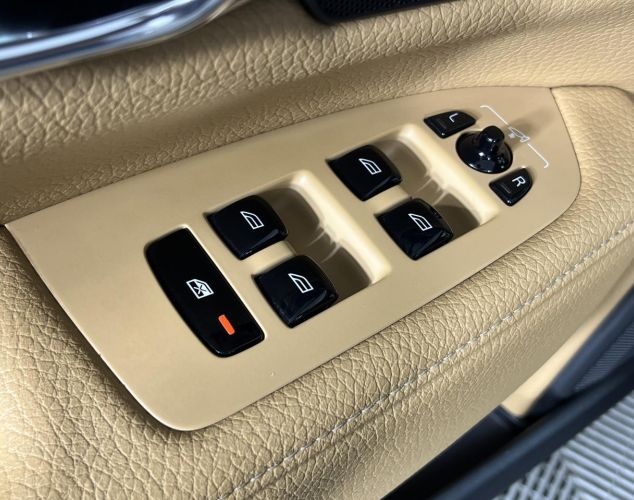 Volvo S90  Inscription