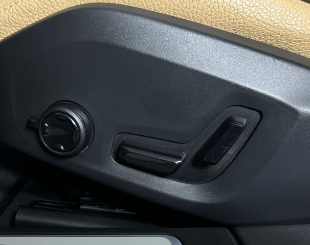 Volvo S90  Inscription