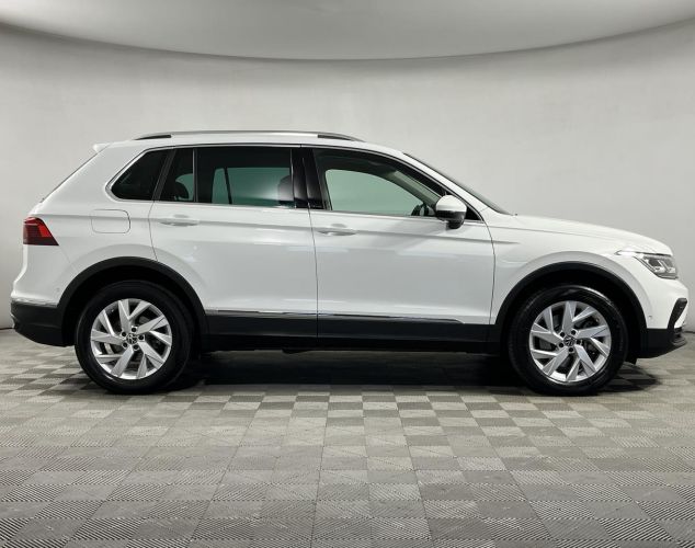 Volkswagen Tiguan  Respect