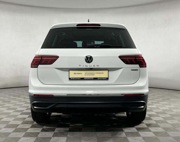 Volkswagen Tiguan  Respect