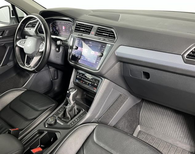 Volkswagen Tiguan  Respect