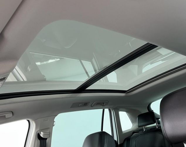 Volkswagen Tiguan  Respect