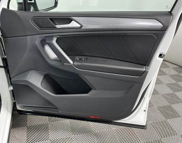 Volkswagen Tiguan  Respect