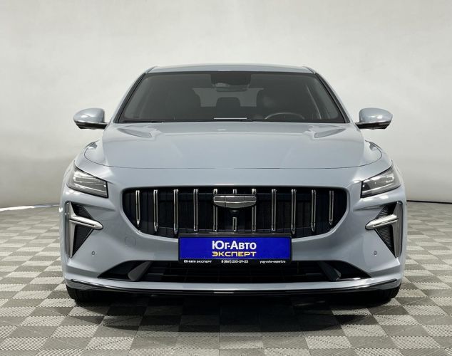 Geely Preface  Флагман