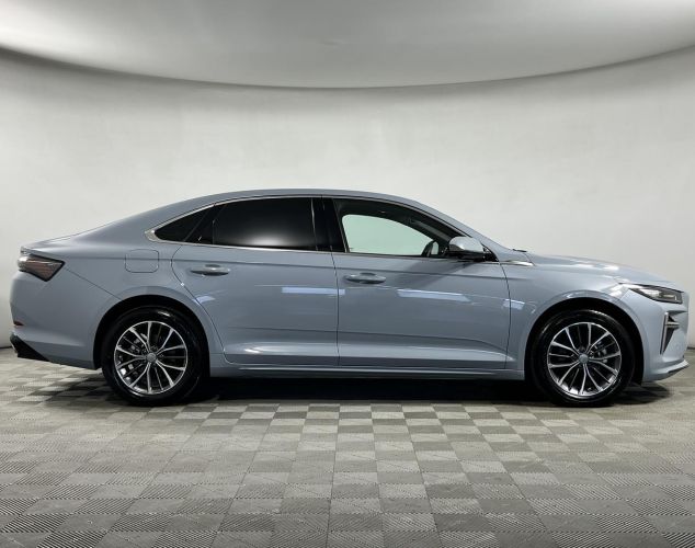 Geely Preface  Флагман