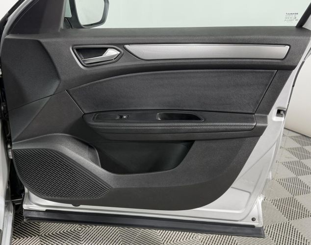 Renault Arkana  Drive TCe 150