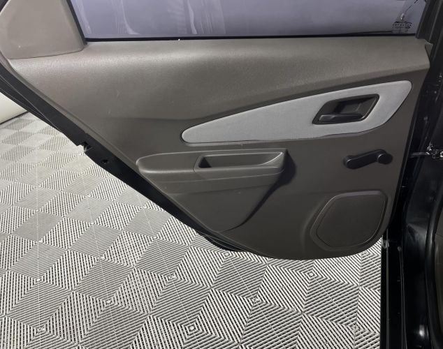 Chevrolet NAV Cobalt  LT 