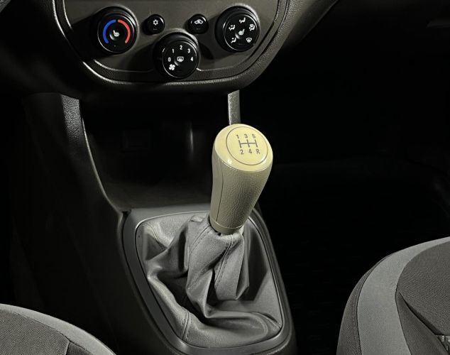 Chevrolet NAV Cobalt  LT 