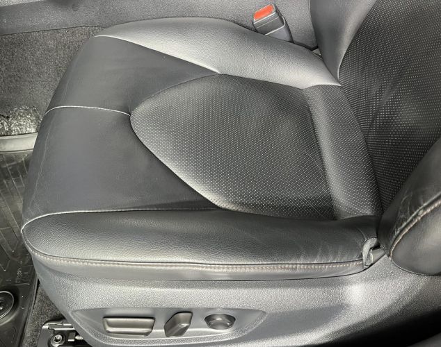 Toyota Camry  Элеганс Safety