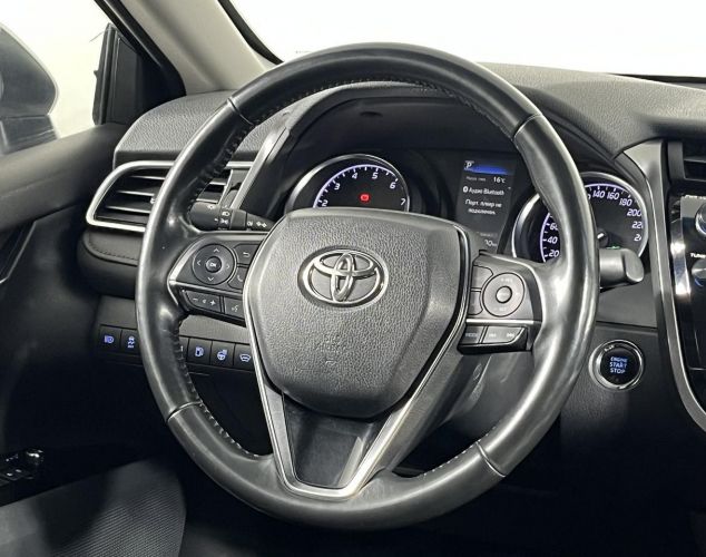 Toyota Camry  Элеганс Safety