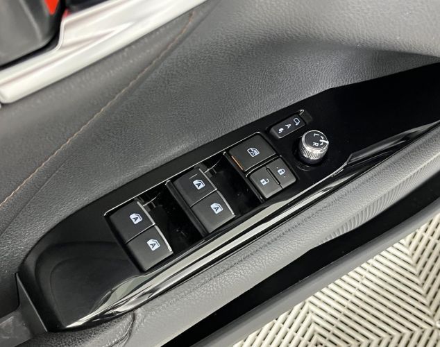 Toyota Camry  Элеганс Safety