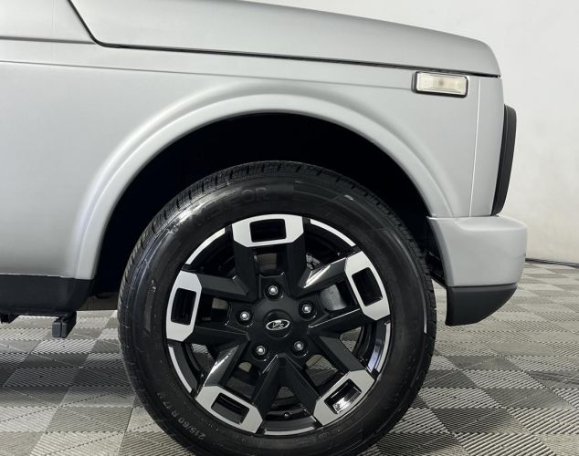 LADA (ВАЗ) Niva (4x4)  