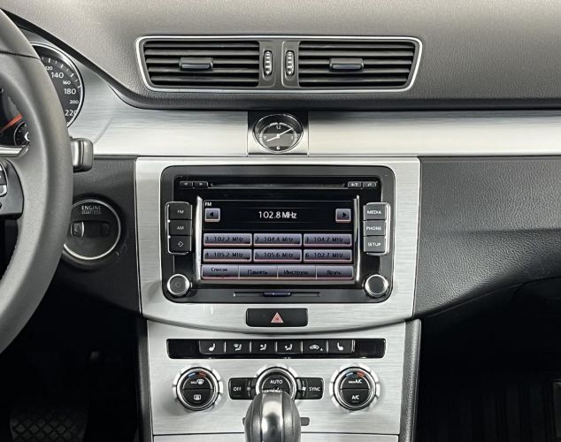 Volkswagen Passat CC  