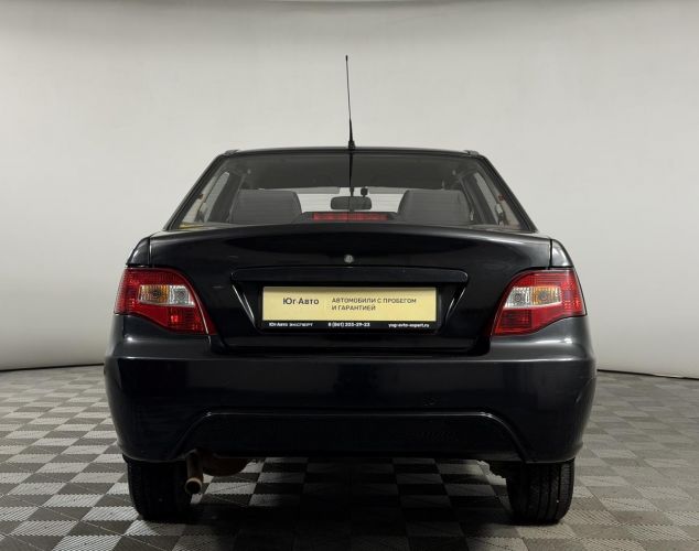 Daewoo Nexia  Базовая ГУР+кондиционер