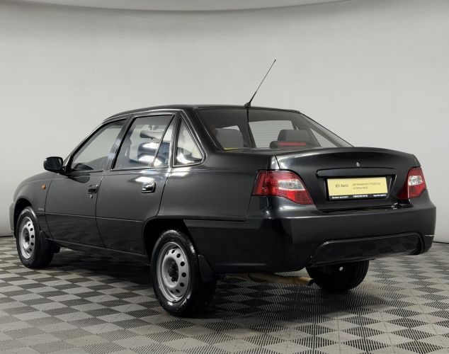 Daewoo Nexia  Базовая ГУР+кондиционер