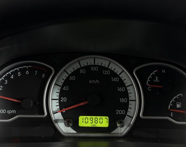 Daewoo Nexia  Базовая ГУР+кондиционер