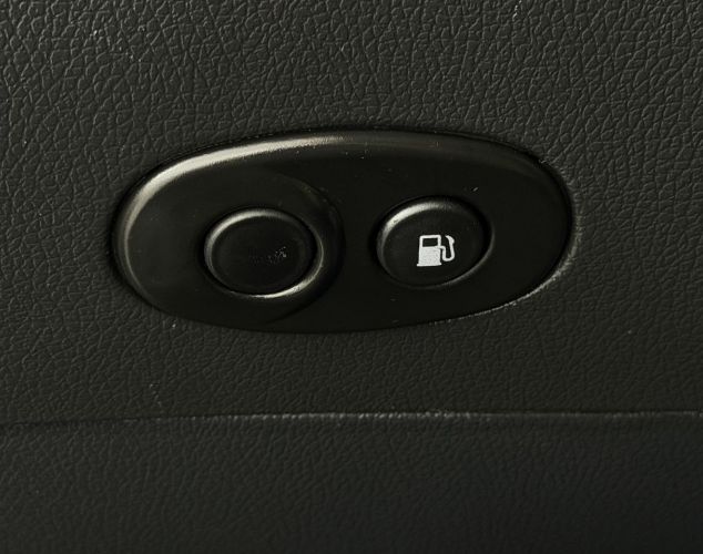 Daewoo Nexia  Базовая ГУР+кондиционер