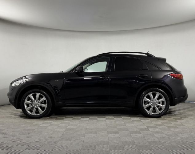 Infiniti QX70  