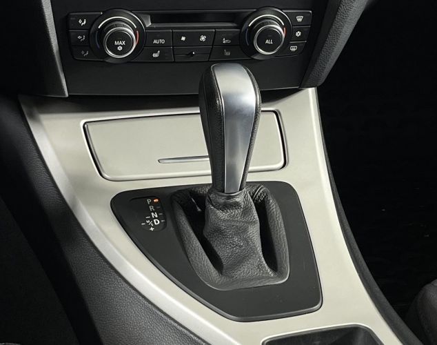 BMW 3 серия  318