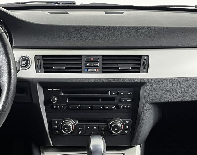 BMW 3 серия  318