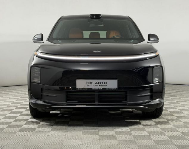 LiXiang (Li Auto) L6  Max