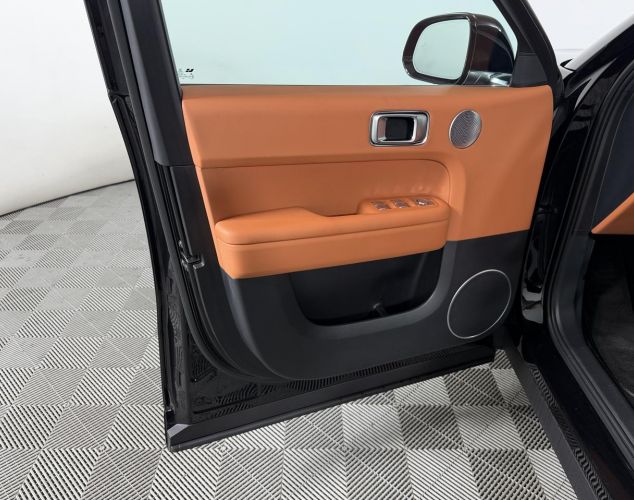 LiXiang (Li Auto) L6  Max