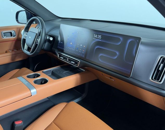 LiXiang (Li Auto) L6  Max