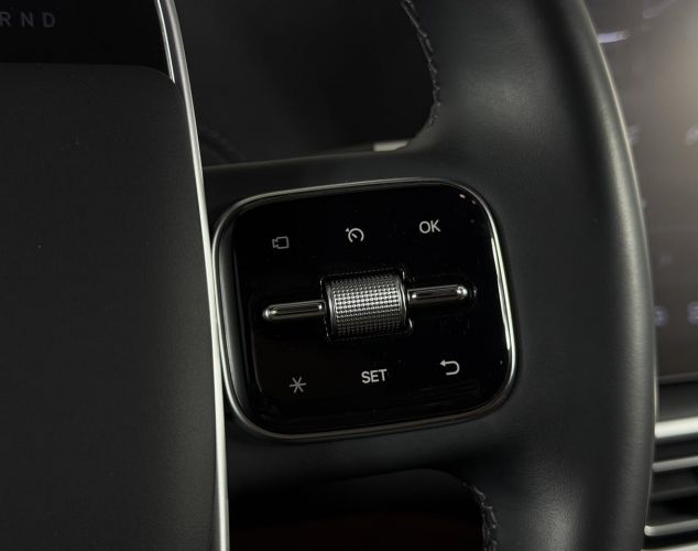 LiXiang (Li Auto) L6  Max