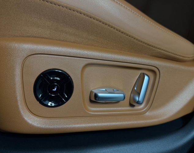 LiXiang (Li Auto) L6  Max