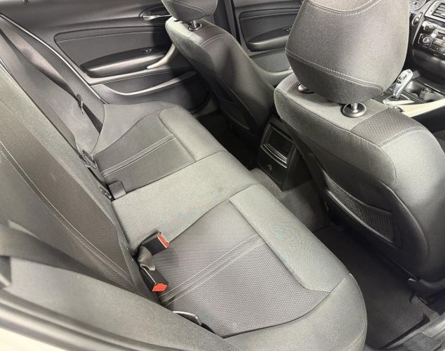 BMW 1 серия  118i Base