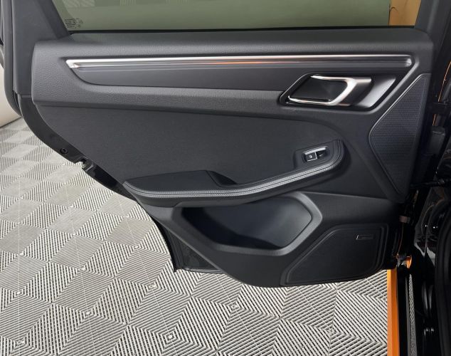 Porsche Macan  Macan