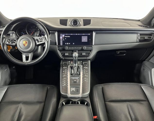 Porsche Macan  Macan