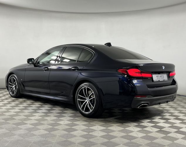BMW 5 серия  
