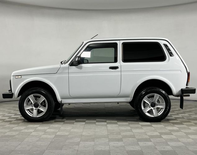LADA (ВАЗ) Niva (4x4)  Luxe 