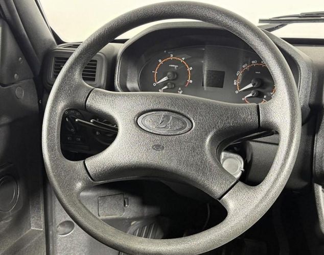 LADA (ВАЗ) Niva (4x4)  Luxe 
