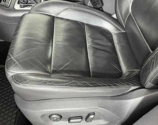 Volkswagen Tiguan  Adventure