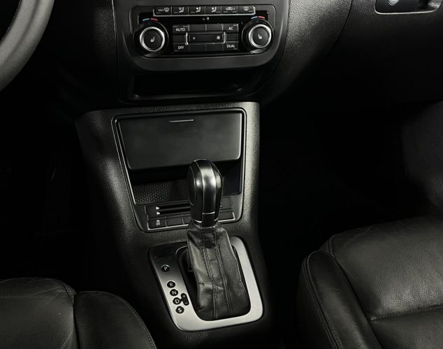 Volkswagen Tiguan  Adventure