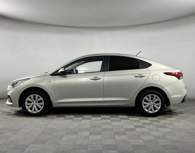 Hyundai Solaris  Super Series II + 5” Audio