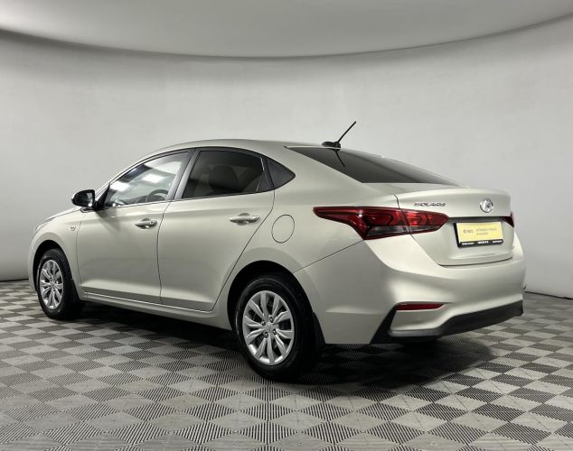 Hyundai Solaris  Super Series II + 5” Audio