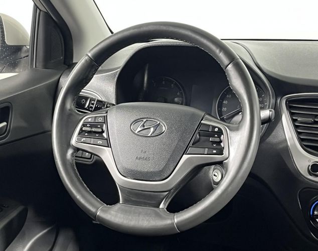 Hyundai Solaris  Super Series II + 5” Audio