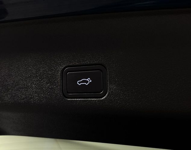Geely Monjaro  Flagship