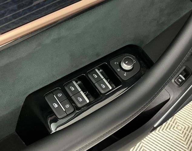 Geely Monjaro  Flagship