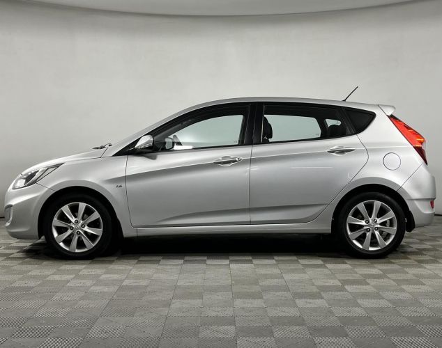 Hyundai Solaris  Active