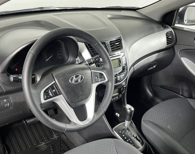 Hyundai Solaris  Active