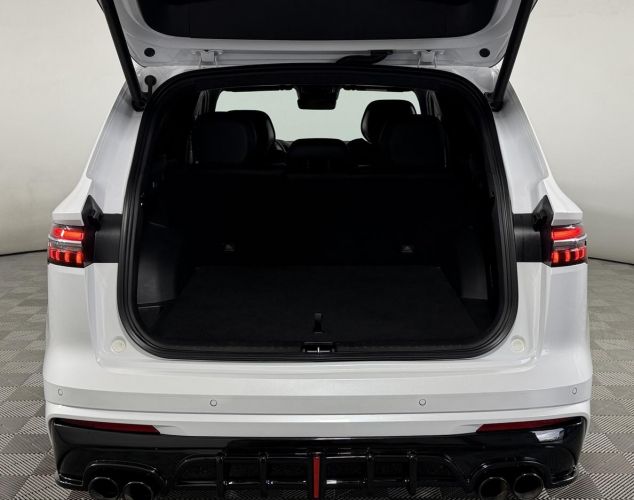 Geely Monjaro  