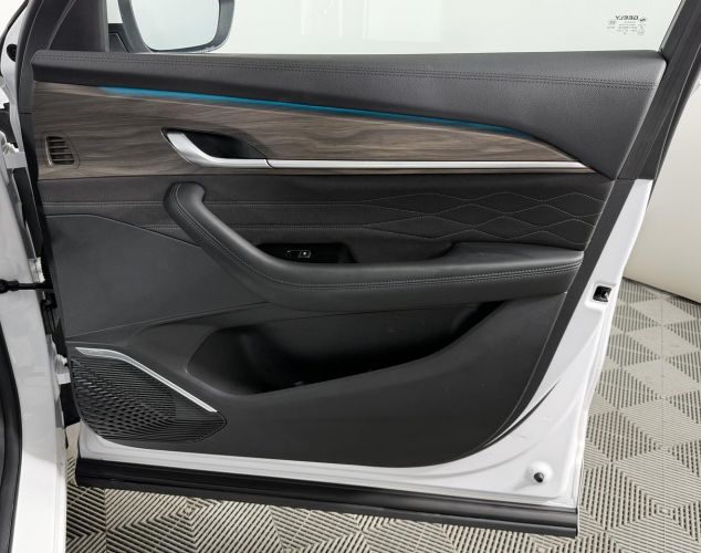 Geely Monjaro  