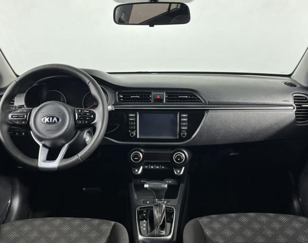 Kia Rio  Luxe Red Line
