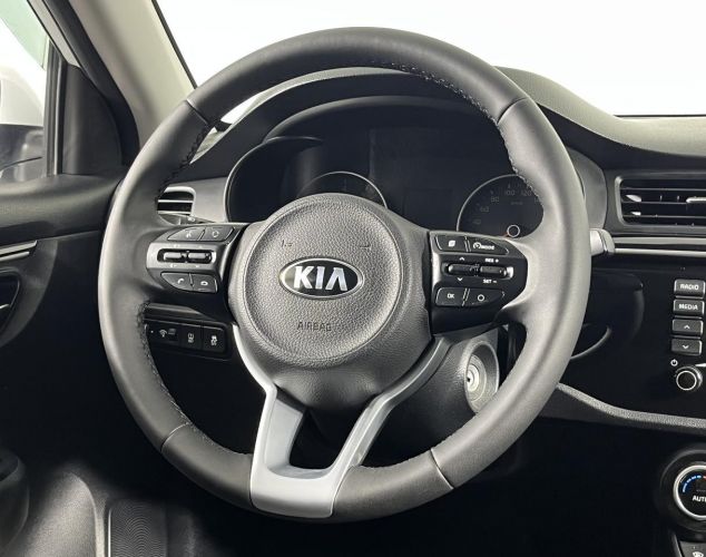 Kia Rio  Luxe Red Line